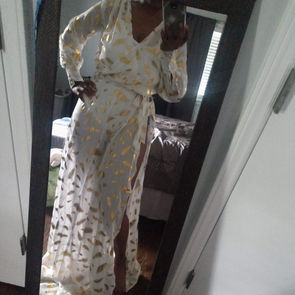 White Dress wit gold feathers